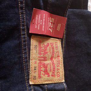 **NWT** Men's Levi's Jeans - Slim Bootcut 34x32
